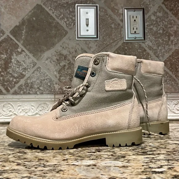 NWOT Wolverine Wilderness Tan Suede Hiking Boots Woman's Size 7.5 Vintage! - Picture 4 of 16
